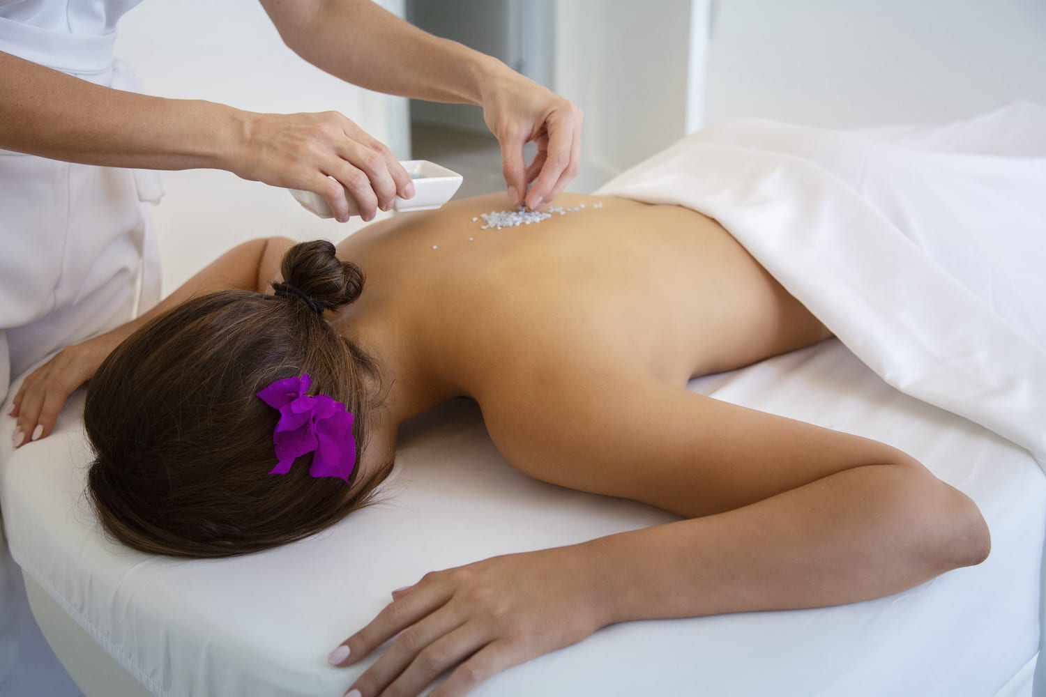 Vida Mia Healing Center and Spa treatment